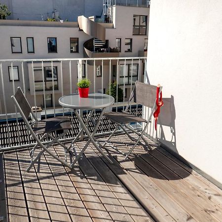 Red Monkey Vienna Apartment Buitenkant foto